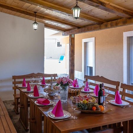 Andela 2 Apartman Makarska Kültér fotó