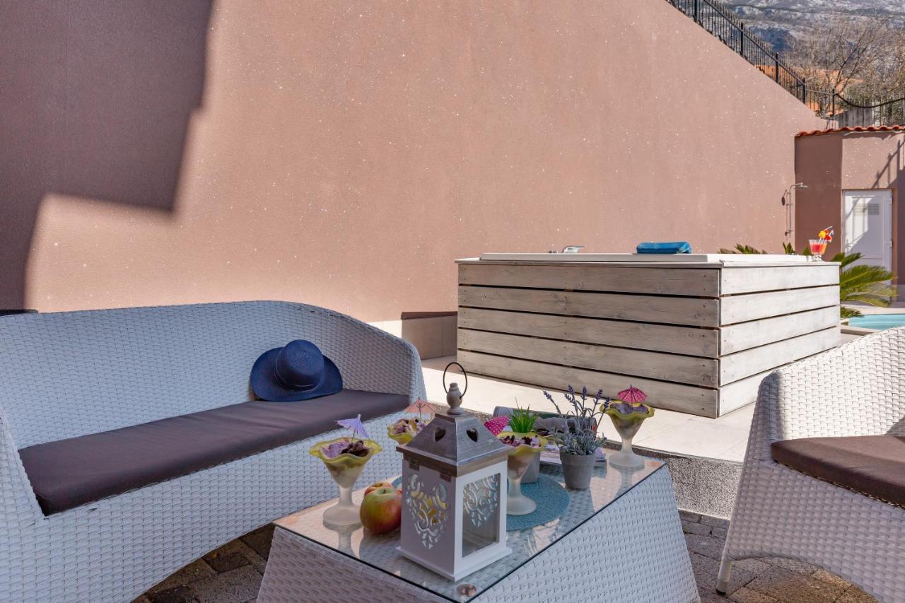 Andela 2 Apartman Makarska Kültér fotó