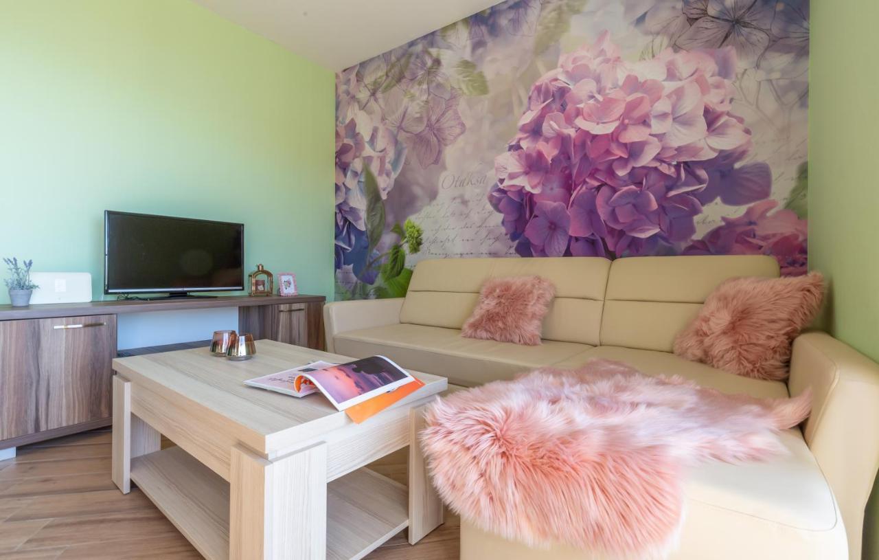 Andela 2 Apartman Makarska Kültér fotó