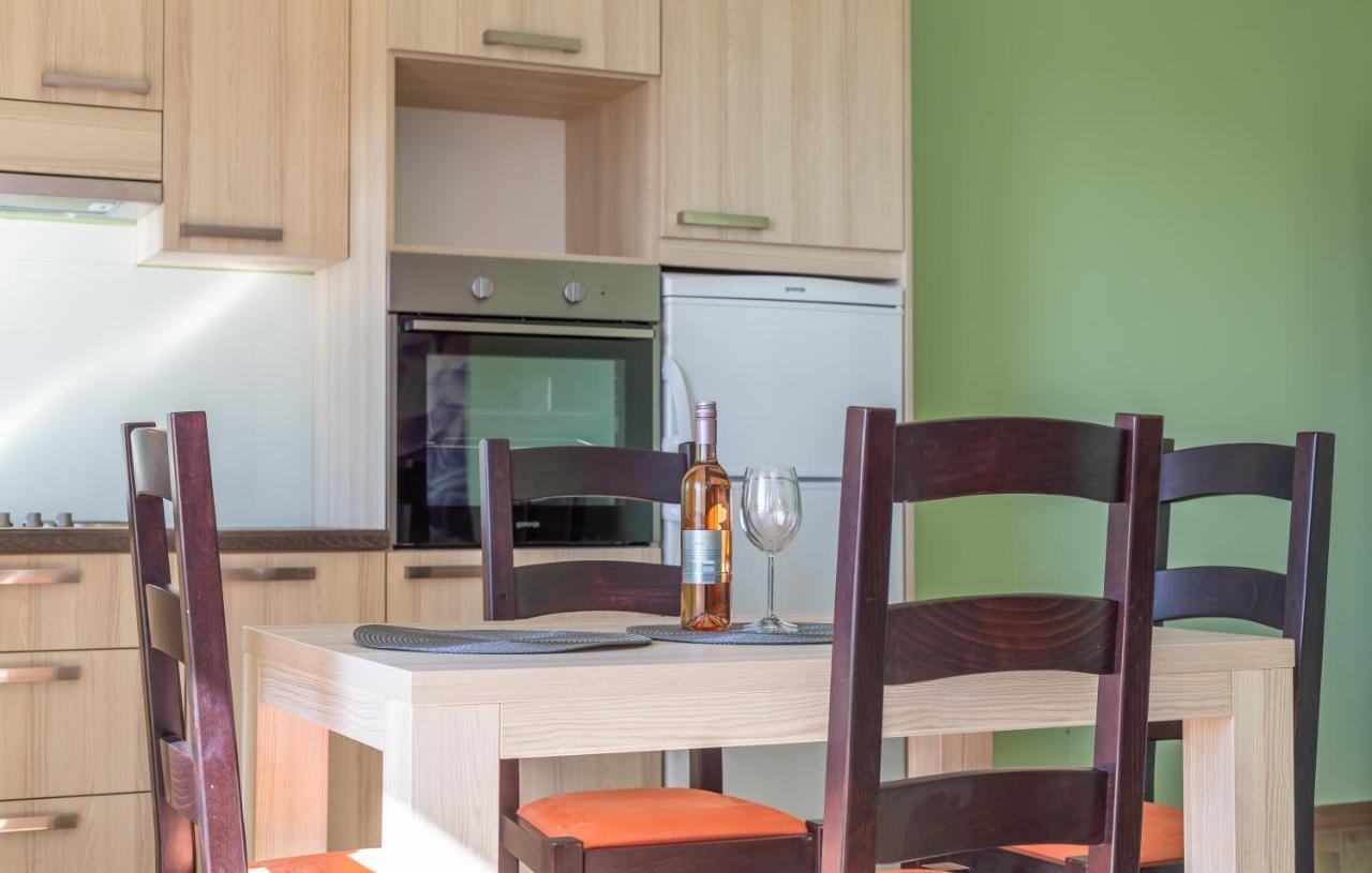 Andela 2 Apartman Makarska Kültér fotó