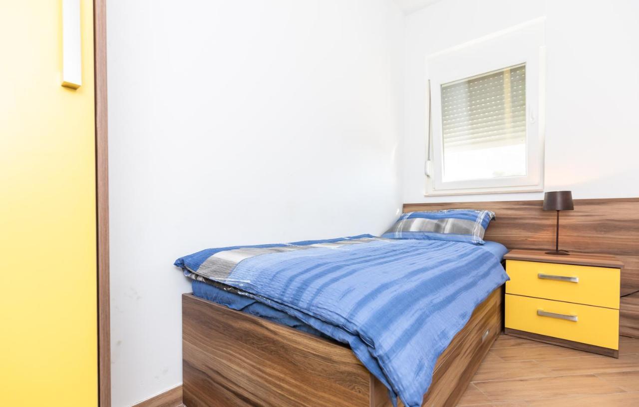 Andela 2 Apartman Makarska Kültér fotó